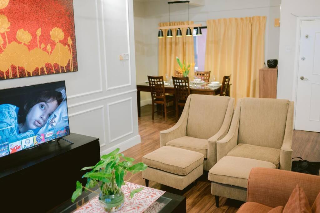Petronella A1 Marina Court Apartment Kota Kinabalu