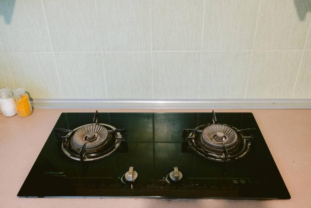 Petronella A1 Marina Court Apartment